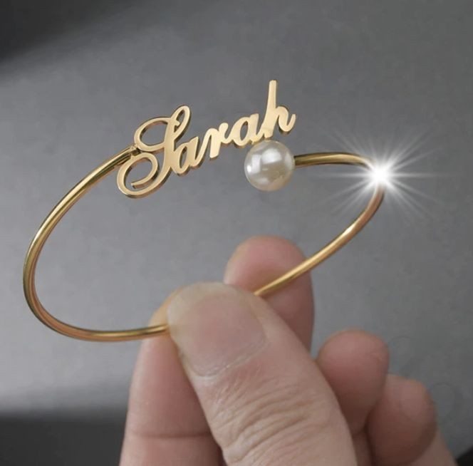 Gold plated bangle