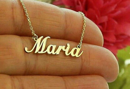 Single Name Necklace