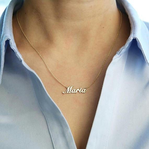 Single Name Necklace