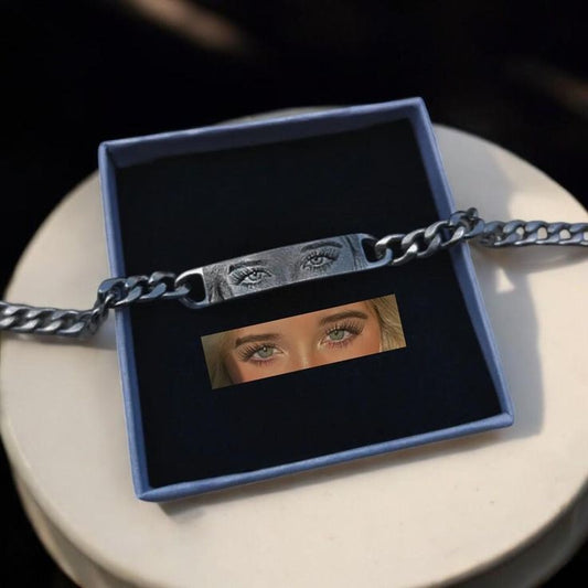 Eyes bracelet